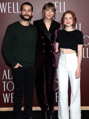 Taylor Swift All Too Well Movie Premiere Maroon Velvet Suit