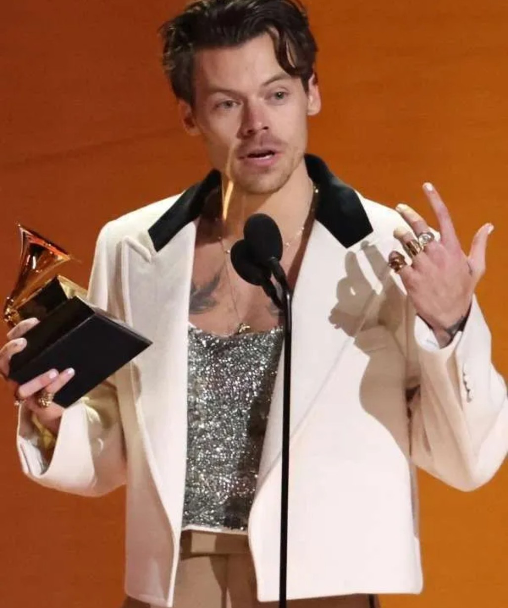 Harry Styles Grammys Awards 2023 White Wool Blazer