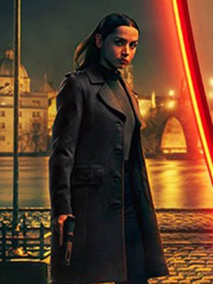 Ana de Armas Green Coat