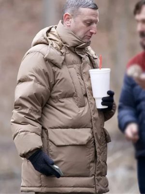 Tim Robinson Friendship 2025 Craig Beige Puffer Hooded Jacket