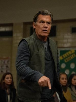 Josh Brolin Weapons 2025 Green Cotton Vest