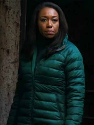 Amanda Warren The Night Agent S03 Green Puffer Jacket