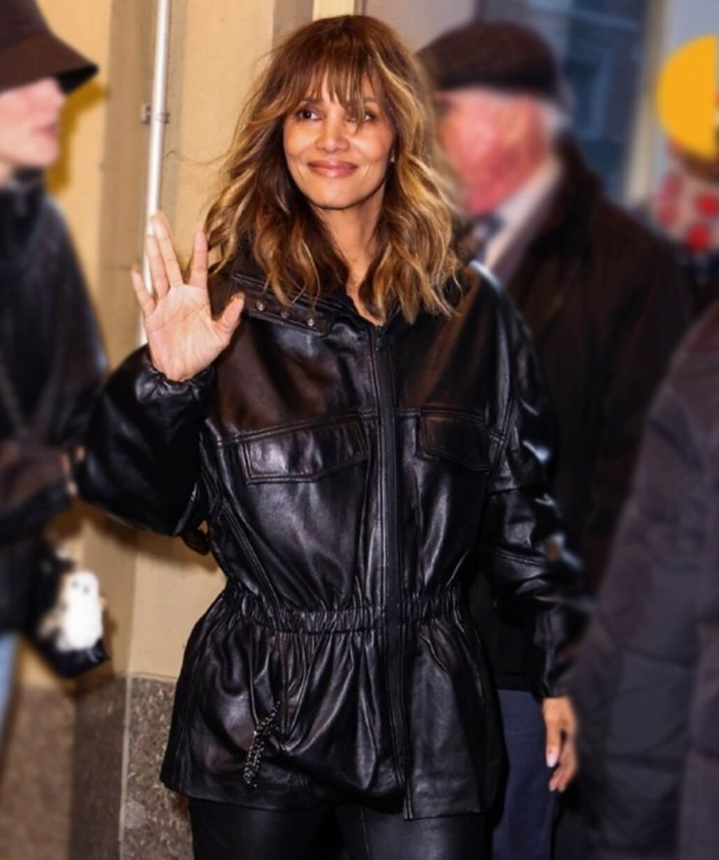 Crime 101 Halle Berry Black Leather Jacket